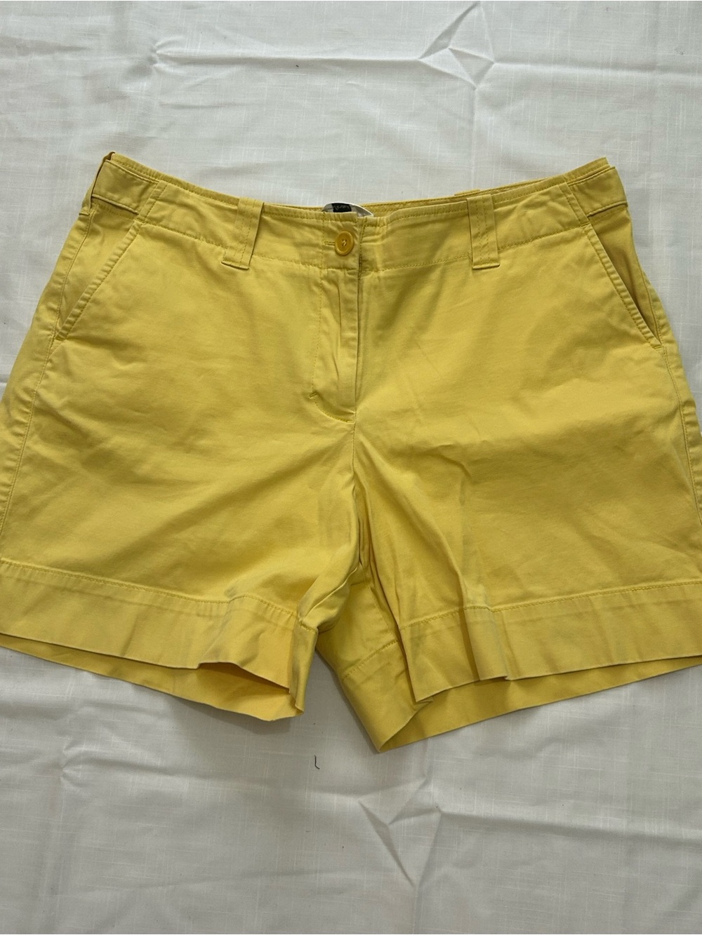 Talbots Shorts Women’s 
Yellow Womens Size 10 - Picture 2 of 11